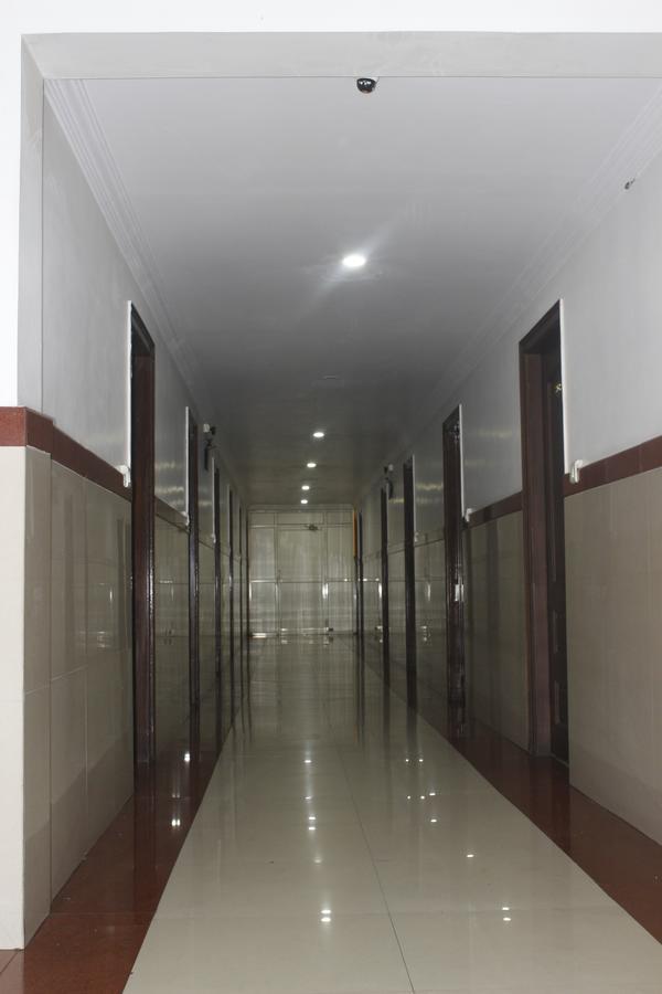 Hotel Chandra'S Visakhapatnam Bagian luar foto